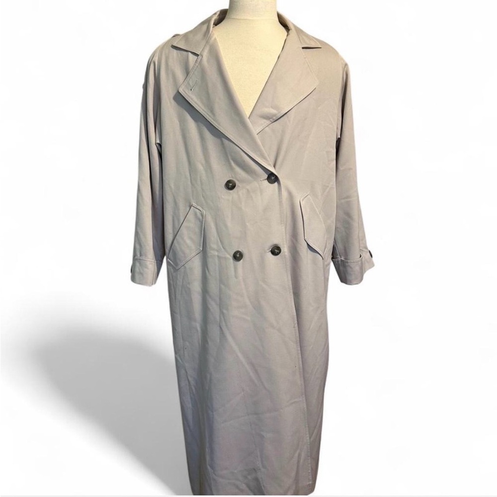 Elegant Women's Gray Trench Coat